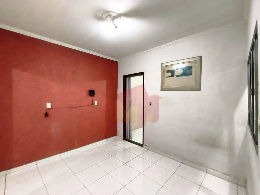Foto 6 de Casa com 3 quartos à venda, 125m2 em Jardim São Francisco, Nova Odessa - SP