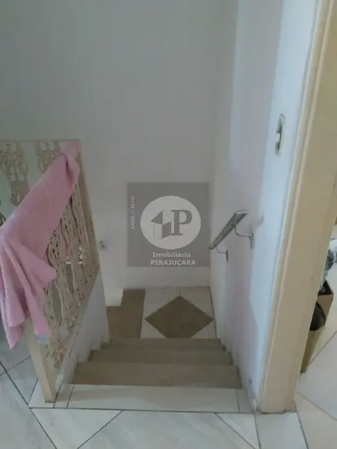 Foto 4 de Casa com 2 quartos à venda, 206m2 em Taboao Da Serra - SP