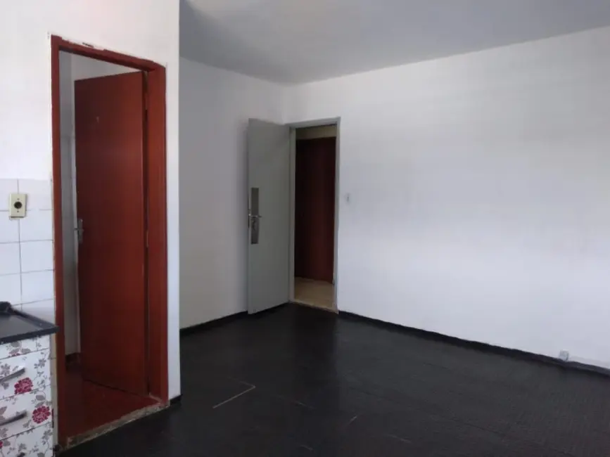 Foto 3 de Sala Comercial para alugar, 20m2 em Parque São Joaquim, Taboao Da Serra - SP