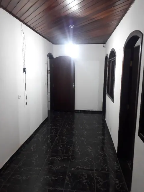 Foto 9 de Casa com 2 quartos à venda, 140m2 em Jardim Castilho, Embu Das Artes - SP