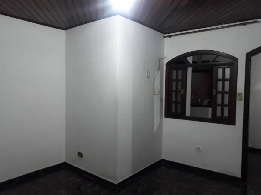 Foto 7 de Casa com 2 quartos à venda, 140m2 em Jardim Castilho, Embu Das Artes - SP