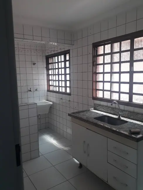 Foto 2 de Apartamento com 2 quartos à venda, 54m2 em Jardim Maria Luiza, Taboao Da Serra - SP