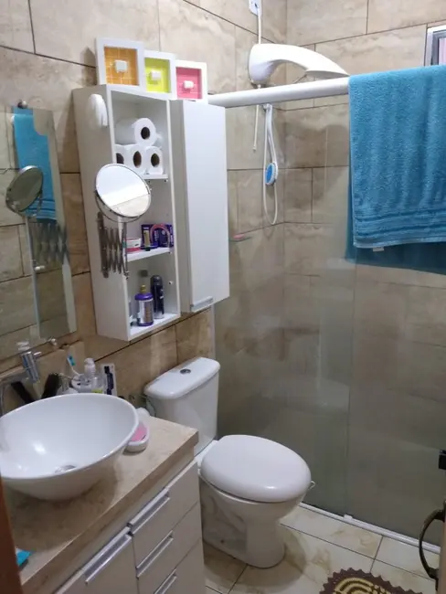 Foto 8 de Casa com 2 quartos à venda, 200m2 em Jardim Record, Taboao Da Serra - SP