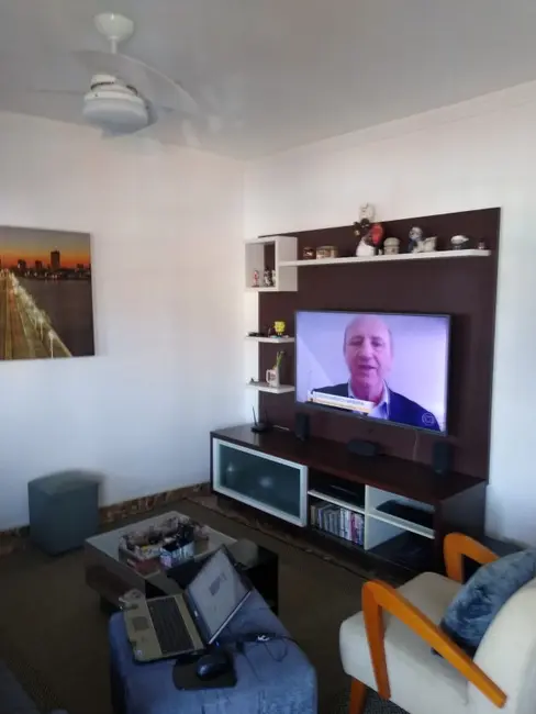 Foto 6 de Casa com 2 quartos à venda, 200m2 em Jardim Record, Taboao Da Serra - SP