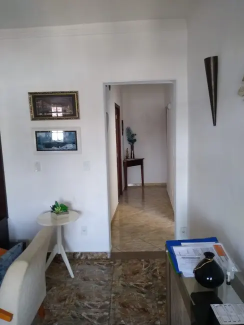 Foto 4 de Casa com 2 quartos à venda, 200m2 em Jardim Record, Taboao Da Serra - SP