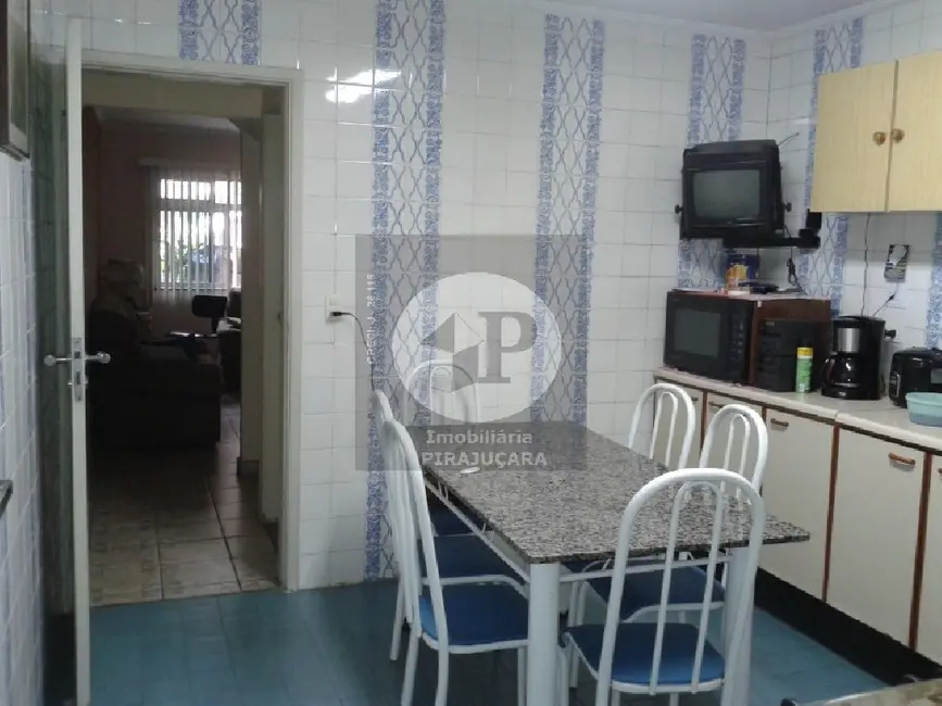 Foto 6 de Casa com 4 quartos à venda em Jardim Wanda, Taboao Da Serra - SP