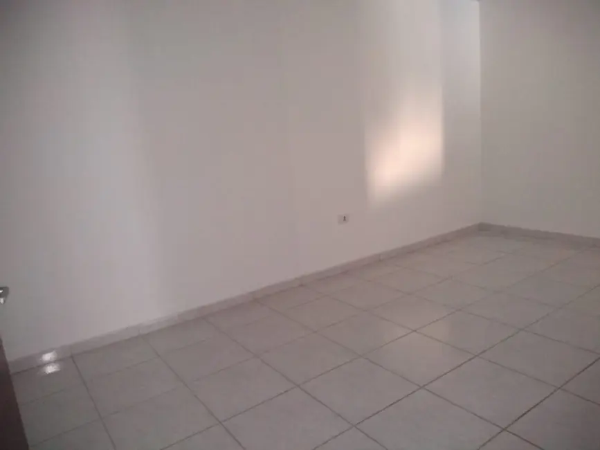 Foto 4 de Casa com 1 quarto à venda, 125m2 em Parque São Joaquim, Taboao Da Serra - SP