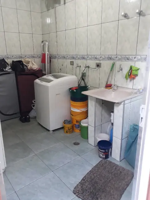 Foto 3 de Casa com 2 quartos à venda, 133m2 em Jardim Nayara, Embu Das Artes - SP