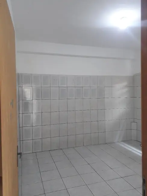 Foto 5 de Casa com 2 quartos para alugar, 125m2 em Jardim São Judas Tadeu, Taboao Da Serra - SP