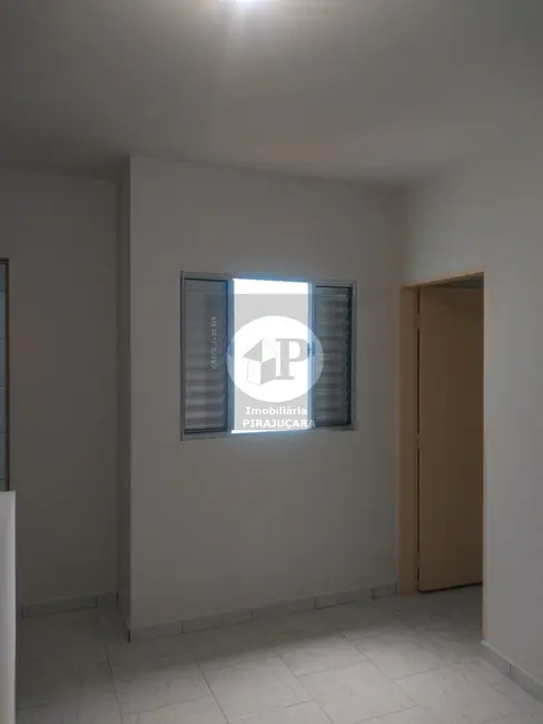 Foto 8 de Casa com 1 quarto para alugar, 60m2 em Jardim São Salvador, Taboao Da Serra - SP