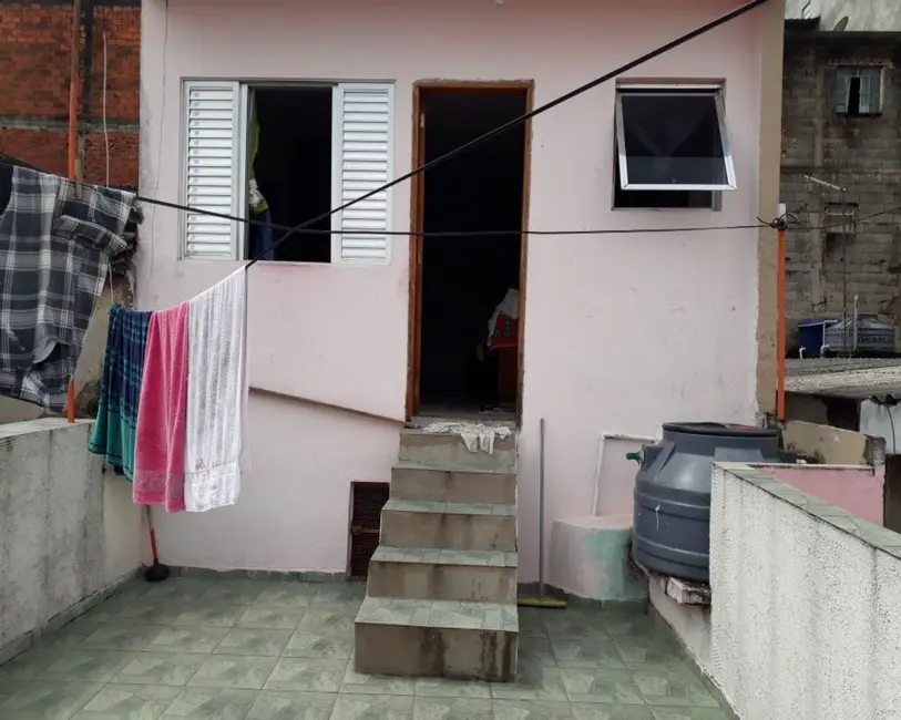 Foto 8 de Casa com 2 quartos à venda, 125m2 em Jardim São Salvador, Taboao Da Serra - SP