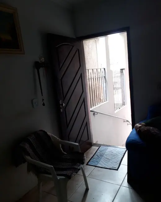 Foto 4 de Casa com 2 quartos à venda, 125m2 em Jardim São Salvador, Taboao Da Serra - SP