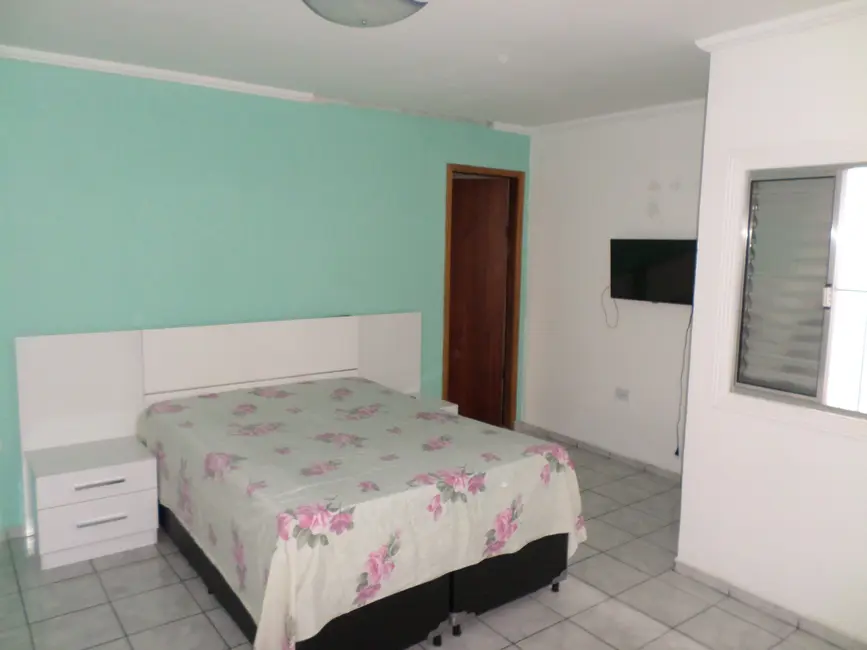Foto 2 de Casa com 2 quartos à venda, 352m2 em Jardim Saint Moritz, Taboao Da Serra - SP