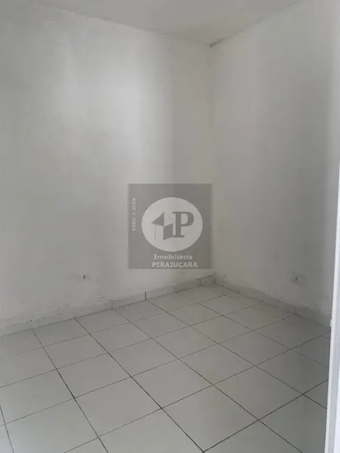 Foto 3 de Casa com 2 quartos à venda, 337m2 em Jardim Dom José, Embu Das Artes - SP