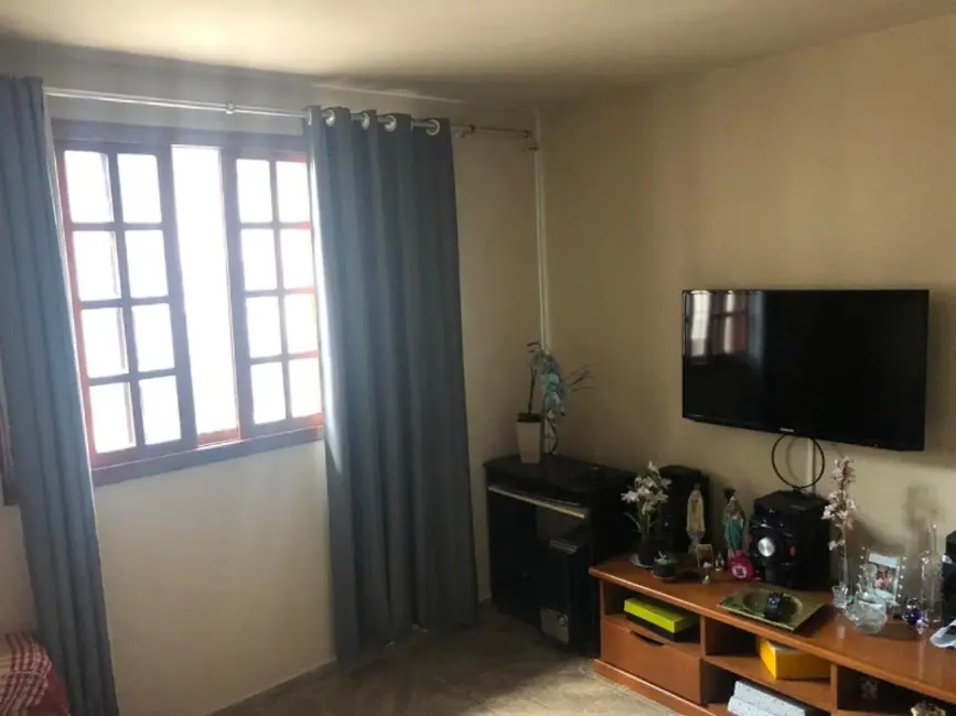 Foto 1 de Casa com 2 quartos à venda, 142m2 em Jardim Iracema, Taboao Da Serra - SP