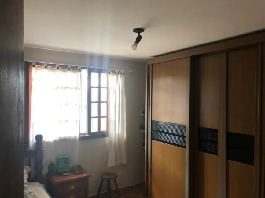 Foto 5 de Casa com 2 quartos à venda, 142m2 em Jardim Iracema, Taboao Da Serra - SP