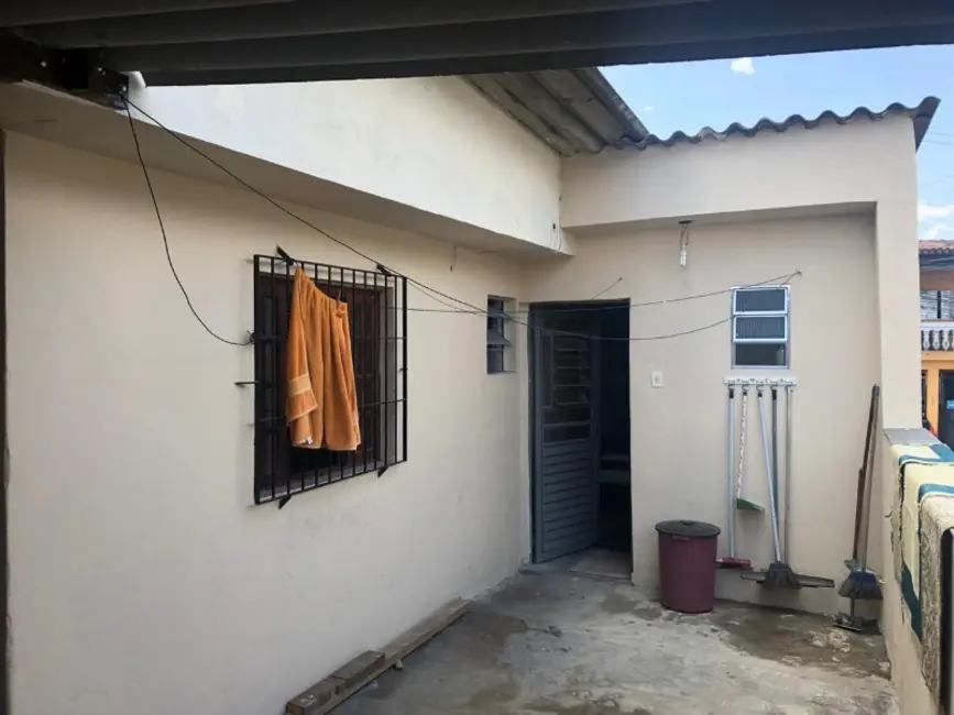 Foto 7 de Casa com 2 quartos à venda, 142m2 em Jardim Iracema, Taboao Da Serra - SP