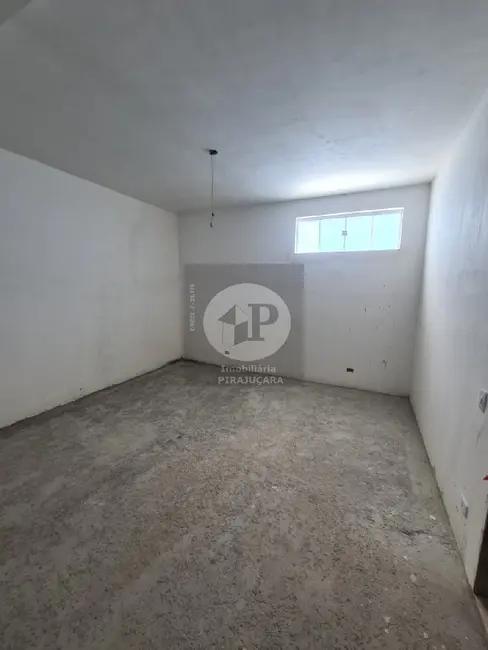 Foto 9 de Casa com 2 quartos à venda, 169m2 em Jardim Suína, Taboao Da Serra - SP