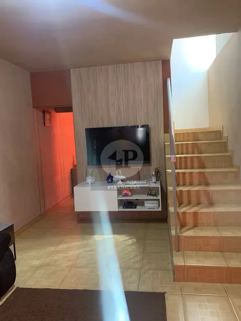 Foto 1 de Casa com 4 quartos à venda, 125m2 em Jardim Nayara, Embu Das Artes - SP
