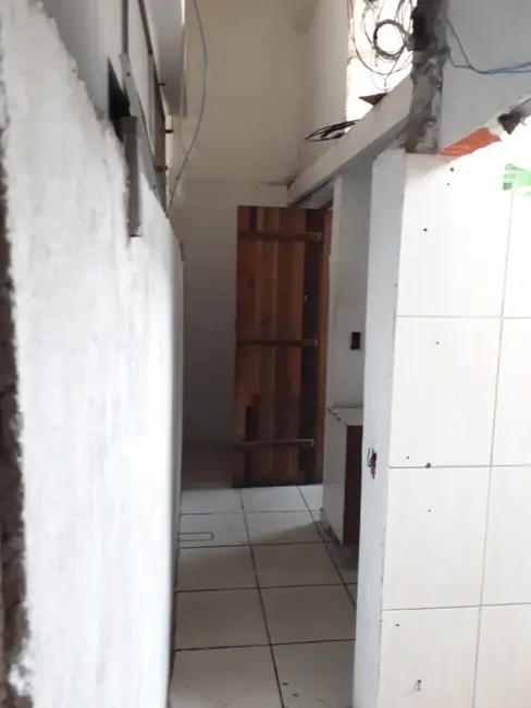 Foto 6 de Sala Comercial para alugar, 65m2 em Parque Jacarandá, Taboao Da Serra - SP