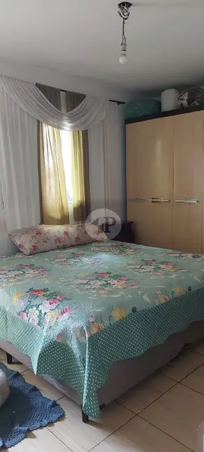 Foto 6 de Casa com 3 quartos à venda, 225m2 em Jardim Saint Moritz, Taboao Da Serra - SP