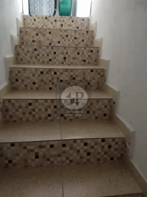 Foto 6 de Casa com 4 quartos à venda, 64m2 em Jardim Saint Moritz, Taboao Da Serra - SP