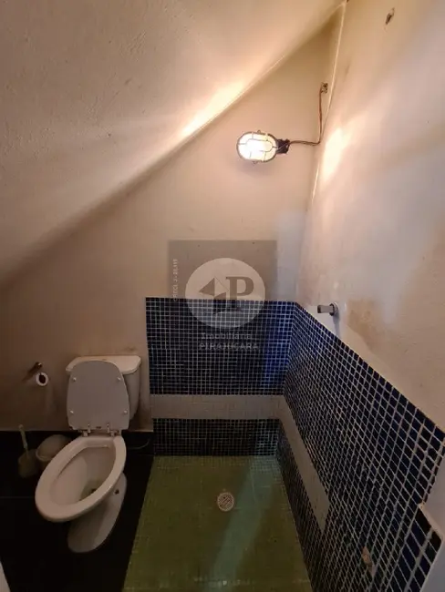 Foto 8 de Casa com 4 quartos à venda, 127m2 em Jardim Laila, Embu Das Artes - SP