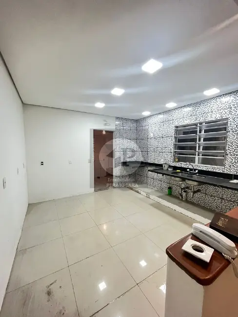 Foto 2 de Casa com 2 quartos à venda, 125m2 em Jardim Vitória, Embu Das Artes - SP