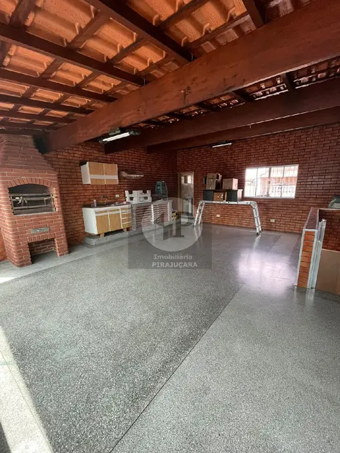 Foto 2 de Casa com 2 quartos à venda, 150m2 em Parque Ligia, São Paulo - SP