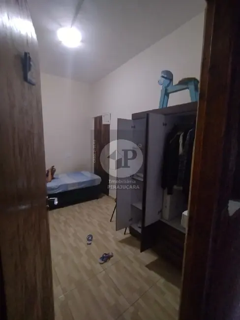 Foto 8 de Casa com 3 quartos à venda, 216m2 em Jardim Maria Helena, Taboao Da Serra - SP