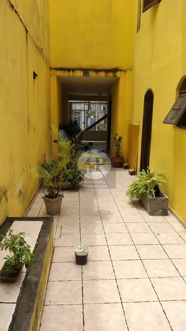 Foto 3 de Casa com 2 quartos à venda, 181m2 em Jardim São Salvador, Taboao Da Serra - SP