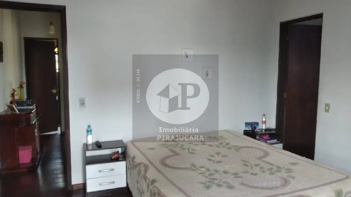 Foto 8 de Casa com 2 quartos à venda, 181m2 em Jardim São Salvador, Taboao Da Serra - SP