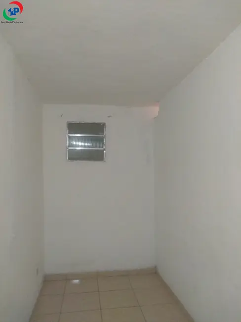 Foto 4 de Casa com 2 quartos para alugar, 30m2 em Parque Luíza, Embu Das Artes - SP