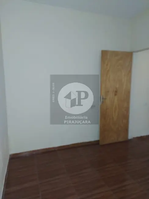 Foto 4 de Casa com 1 quarto para alugar, 30m2 em Jardim Saporito, Taboao Da Serra - SP