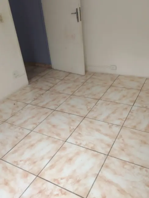 Foto 8 de Apartamento com 2 quartos à venda, 44m2 em Jardim Iracema, Taboao Da Serra - SP