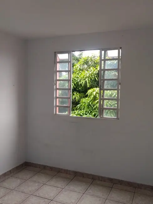 Foto 4 de Apartamento com 2 quartos à venda, 44m2 em Jardim Iracema, Taboao Da Serra - SP