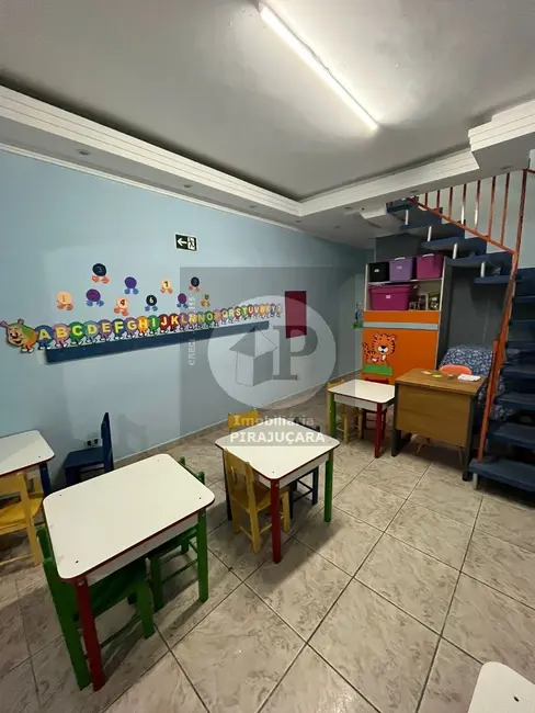 Foto 5 de Casa com 2 quartos à venda, 75m2 em Jardim Saint Moritz, Taboao Da Serra - SP