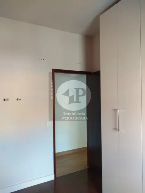 Foto 4 de Casa com 4 quartos à venda, 250m2 em Vila Carmelina Gonçalves, Taboao Da Serra - SP