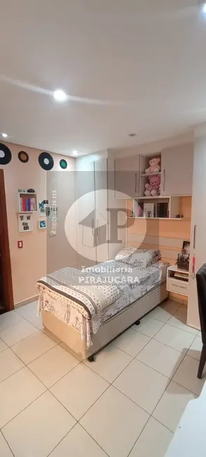 Foto 5 de Casa com 2 quartos à venda, 156m2 em Jardim São Salvador, Taboao Da Serra - SP