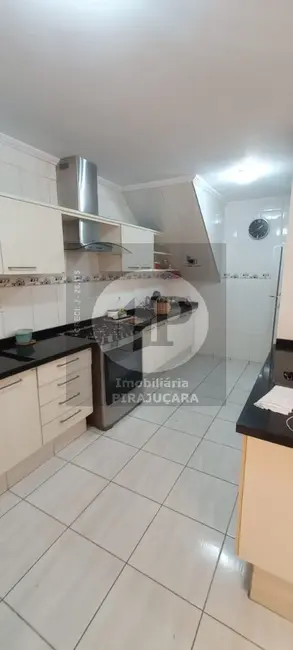 Casa com 3 quartos à venda em Jardim Record, Taboao Da Serra - SP - imagem 4 Foto 4 de Casa com 3 quartos à venda em Jardim Record, Taboao Da Serra - SP