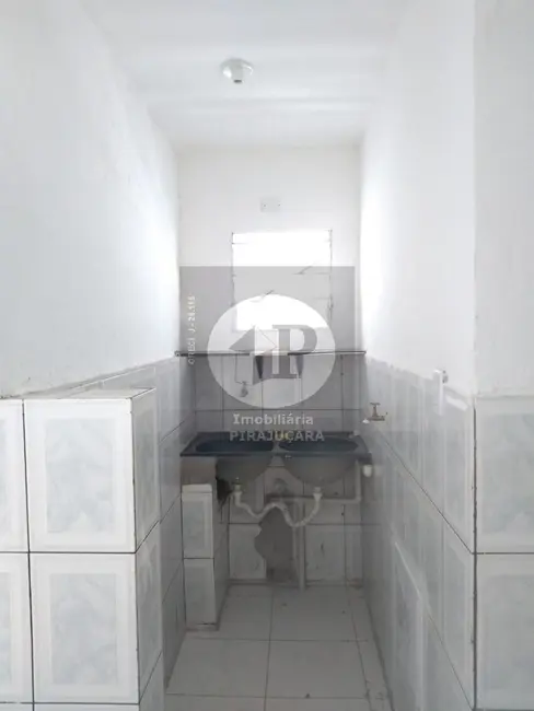 Foto 7 de Casa com 1 quarto para alugar, 60m2 em Jardim Guaciara, Taboao Da Serra - SP