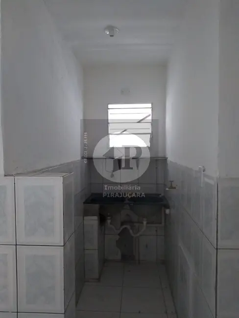 Foto 6 de Casa com 1 quarto para alugar, 60m2 em Jardim Guaciara, Taboao Da Serra - SP