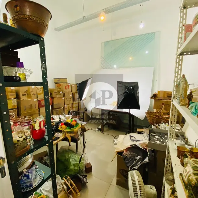 Foto 7 de Casa com 3 quartos à venda, 248m2 em Jardim São Salvador, Taboao Da Serra - SP