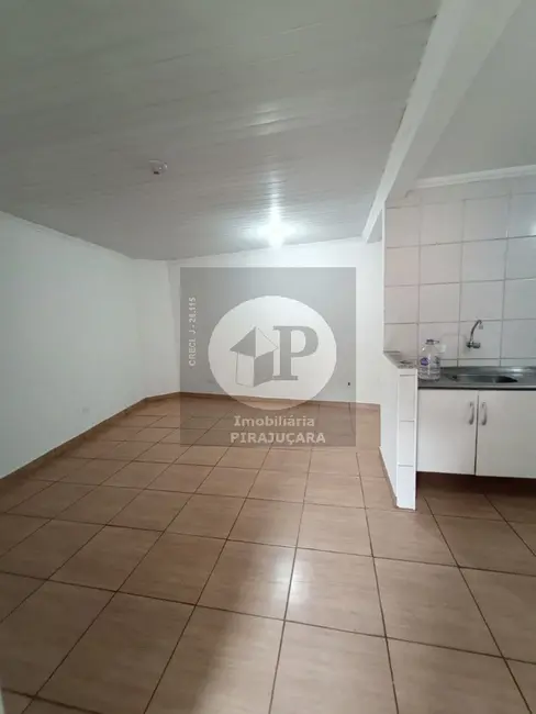 Foto 4 de Casa com 2 quartos para alugar, 35m2 em Parque Industrial Daci, Taboao Da Serra - SP