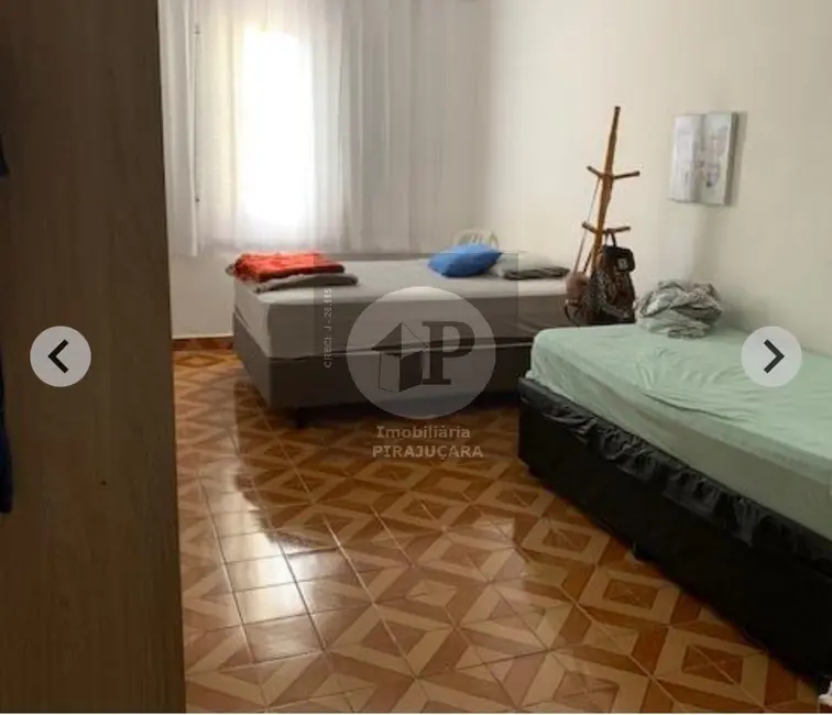 Foto 5 de Casa com 2 quartos à venda, 130m2 em Parque Jacarandá, Taboao Da Serra - SP
