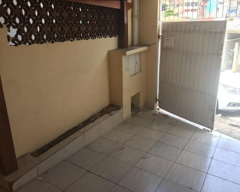 Foto 3 de Sobrado com 2 quartos à venda em Parque Pinheiros, Taboao Da Serra - SP