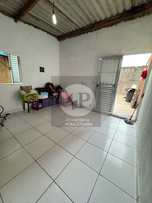 Foto 6 de Casa com 2 quartos à venda, 150m2 em Jardim Saint Moritz, Taboao Da Serra - SP