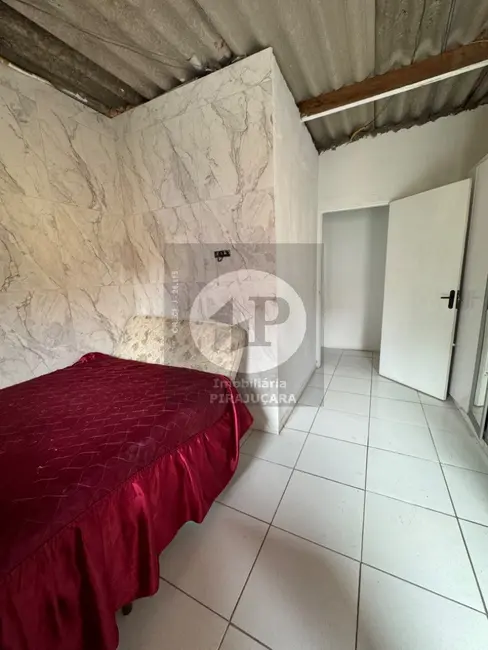 Foto 3 de Casa com 2 quartos à venda, 150m2 em Jardim Saint Moritz, Taboao Da Serra - SP