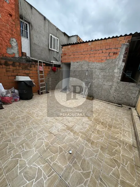 Foto 8 de Casa com 2 quartos à venda, 150m2 em Jardim Saint Moritz, Taboao Da Serra - SP