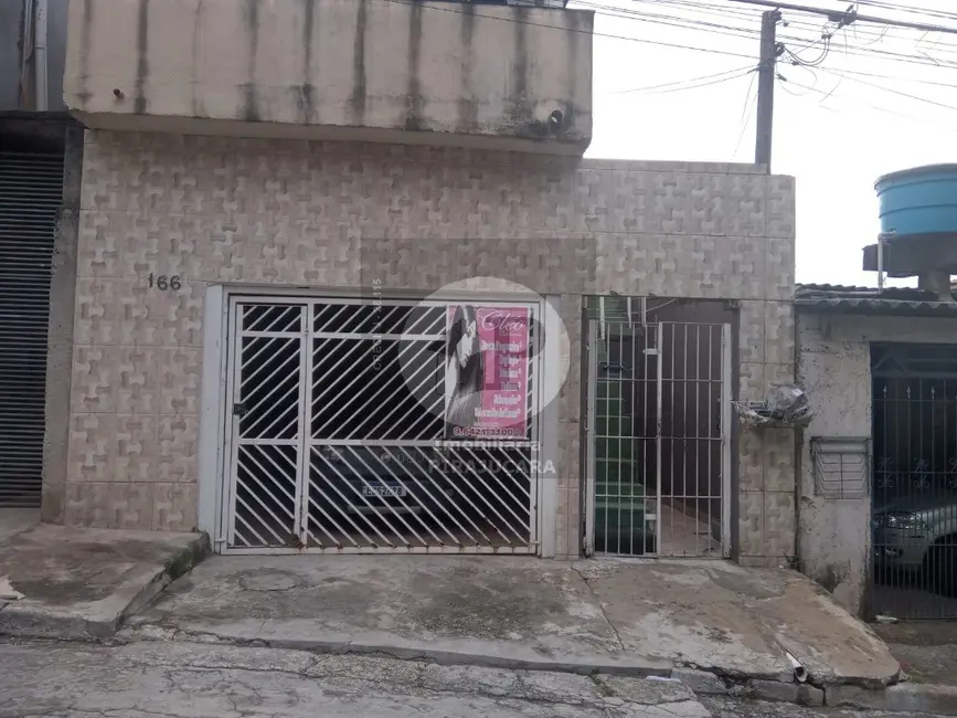 Foto 1 de Casa com 2 quartos para alugar em Jardim Salete, Taboao Da Serra - SP
